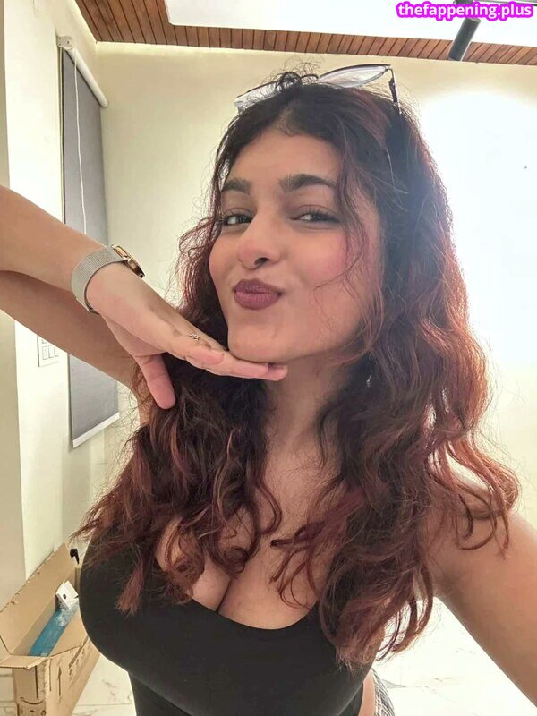 Aashiyayaya / thefuzzyaya नग्न OnlyFans फोटो #4