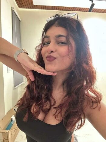 Full leaked Aashiyayaya private onlyfans photo