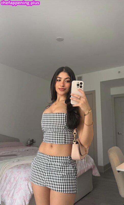 Aashna Kalwani / aashnakalwani Foto OnlyFans Desnuda #4