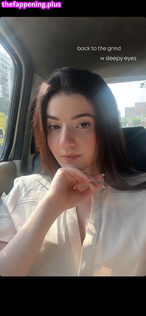 aasthashah97 / https: Fotografie OnlyFans Dezbrăcată #1