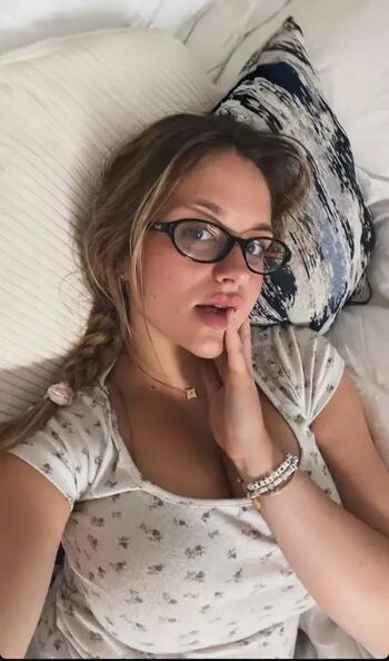 Full leaked Abbyhuxley private onlyfans photo