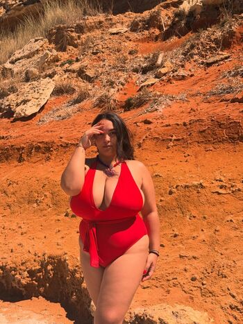 Full leaked Abir arous private onlyfans photo