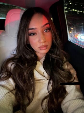 Full leaked Adeena qadir private onlyfans photo