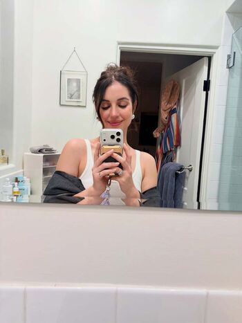 Adelaide Kane