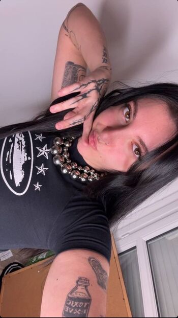 Full leaked Adelerainesofficial private onlyfans photo