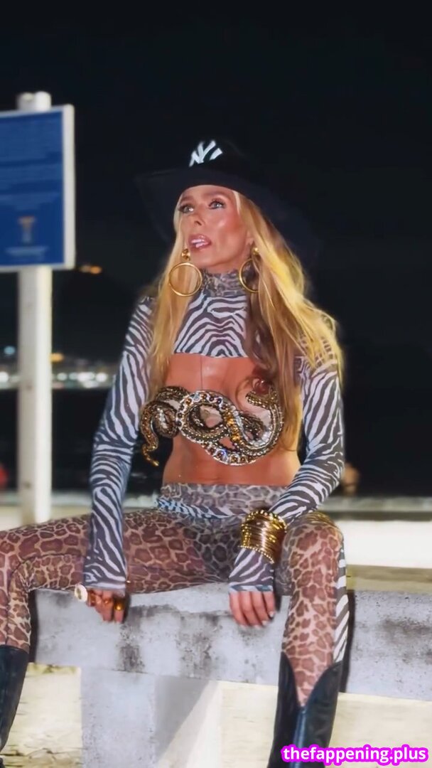 Adriane Galisteu / galisteuoficial 누드 OnlyFans 사진 #319