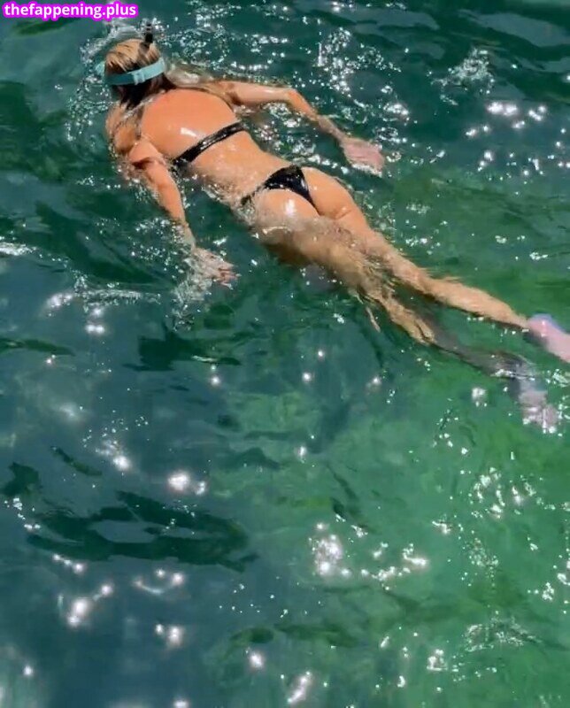 Adriane Galisteu / galisteuoficial Foto OnlyFans Desnuda #441