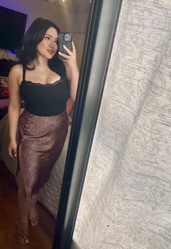 Full leaked Adriannaledesma private onlyfans photo