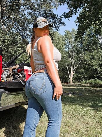 adventureswithlinz_tv