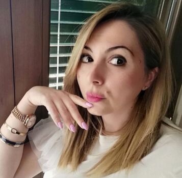 Full leaked Agnese private onlyfans photo