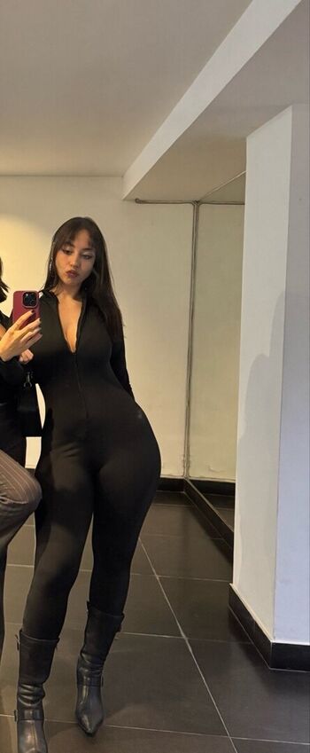 Full leaked Breezytall private onlyfans photo