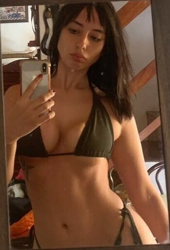Full leaked Aili page private onlyfans photo