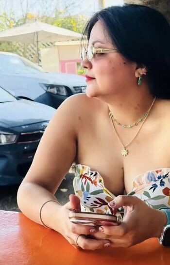Full leaked Aimeeecarol private onlyfans photo
