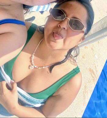 Full leaked Aimeeecarol private onlyfans photo