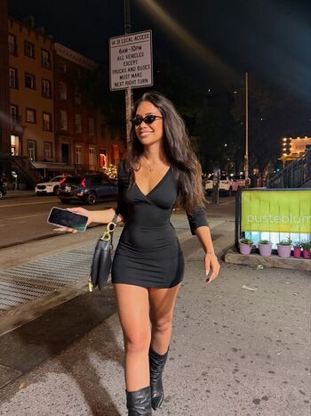 Full leaked Aimeejaihall private onlyfans photo