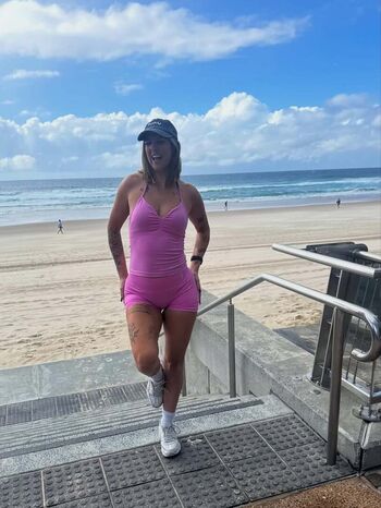 Full leaked Aimeelouisex private onlyfans photo