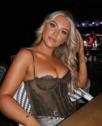Full leaked Aine donaghy page private onlyfans photo