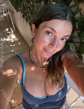Full leaked Aisha katya page private onlyfans photo