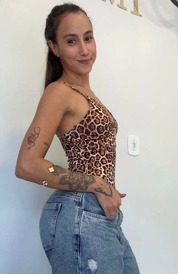 Full leaked Aiuc araujo private onlyfans photo