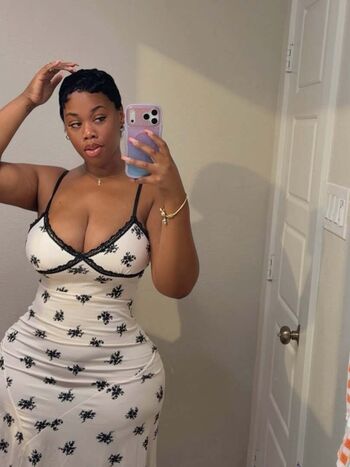 Full leaked Akiraa xxx private onlyfans photo