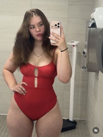 Full leaked Akiraklotz private onlyfans photo