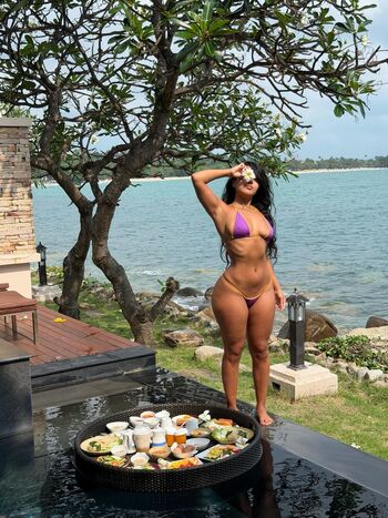 Full leaked Akirayass private onlyfans photo