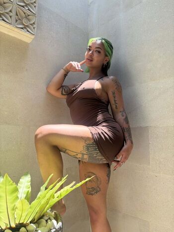 Full leaked Akirazay private onlyfans photo