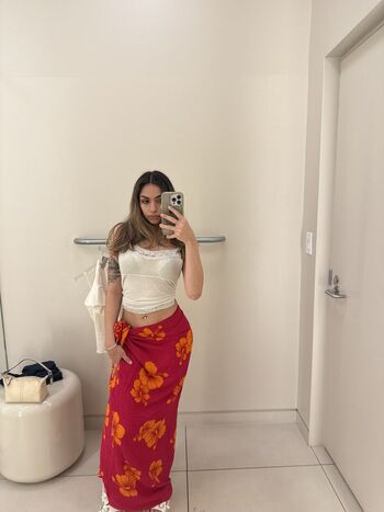 Full leaked Akirya private onlyfans photo
