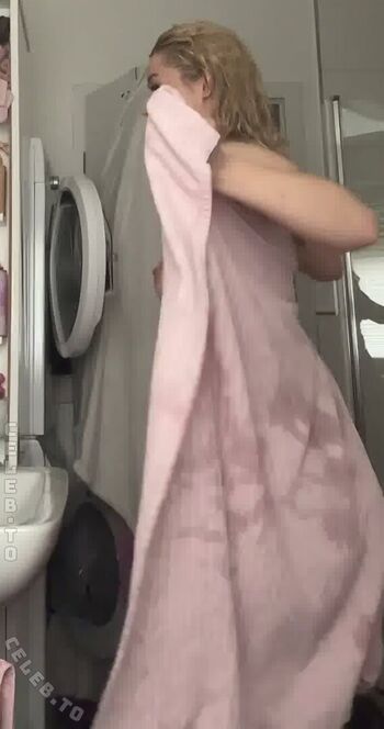 Full leaked Akkcess private onlyfans photo