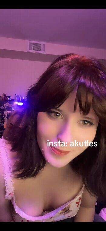 Akutles