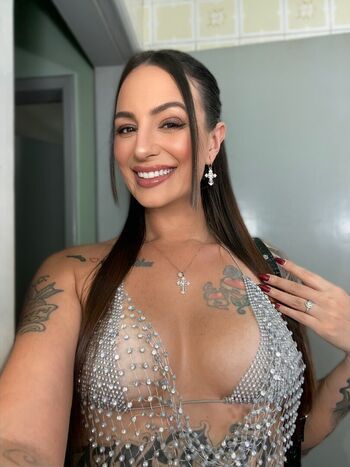 Full leaked Aln crv private onlyfans photo