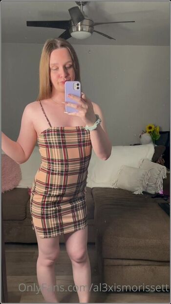 Full leaked Alxismorissett private onlyfans photo