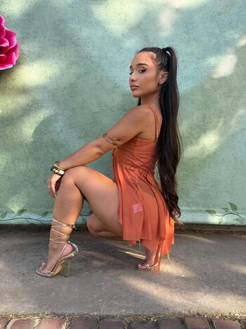 Full leaked Alahnaly private onlyfans photo