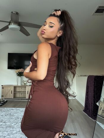 Full leaked Alahnaly private onlyfans photo