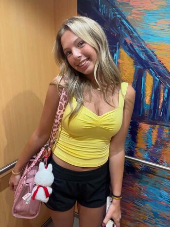 Full leaked Alainza page private onlyfans photo