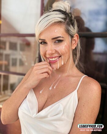 Full leaked Alanah pearce page private onlyfans photo