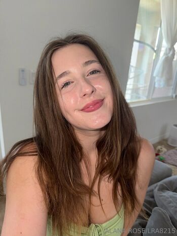 Full leaked Alanarose page private onlyfans photo