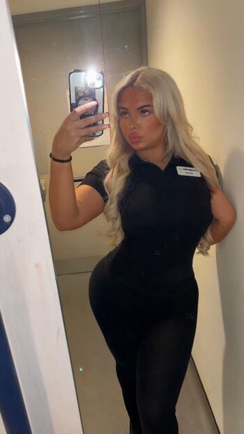 Full leaked Alanciaax private onlyfans photo