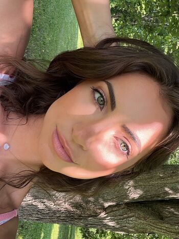 Full leaked Alannalouise private onlyfans photo