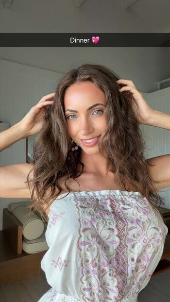 Full leaked Alannalouise  page private onlyfans photo