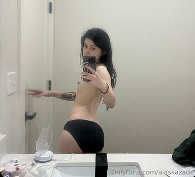 Alaska Zade