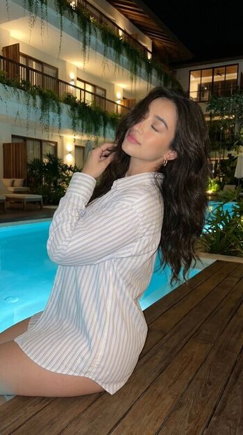 Full leaked Alasmin naaz private onlyfans photo