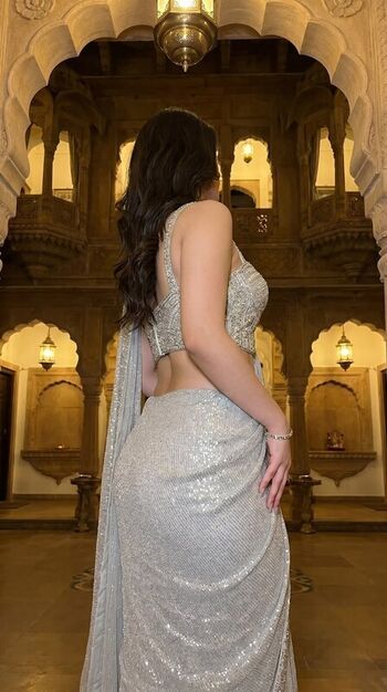 Full leaked Alasmin naaz private onlyfans photo