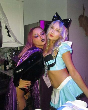 Full leaked Alayna private onlyfans photo