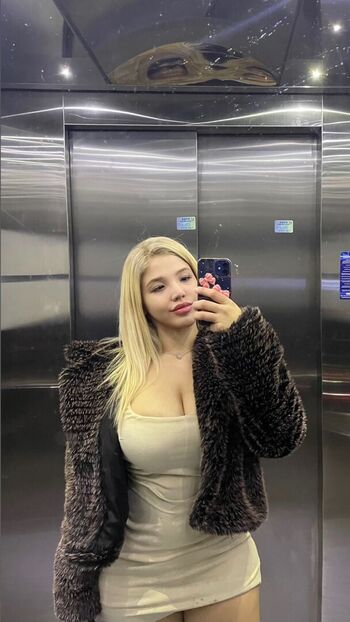 Full leaked Alazgyldrm private onlyfans photo