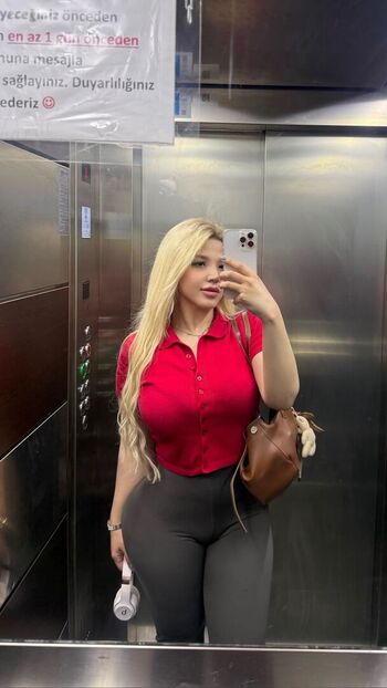 Full leaked Alazgyldrm private onlyfans photo