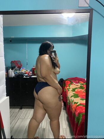 Full leaked Albaricoquess private onlyfans photo
