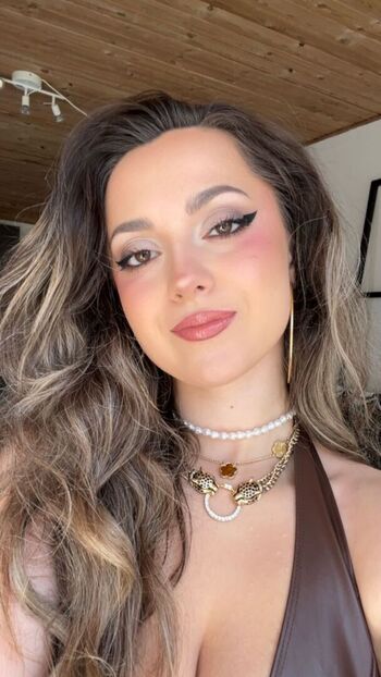 Full leaked Albinaofficial private onlyfans photo