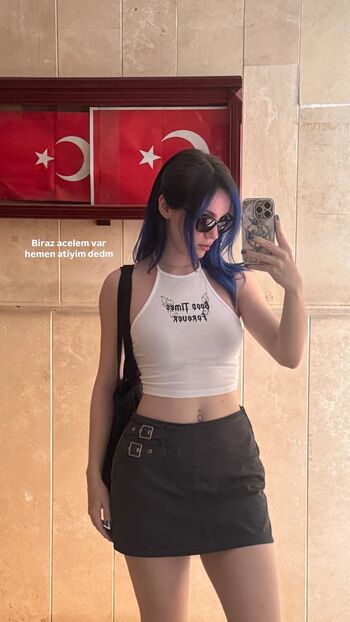 Full leaked Aldreann private onlyfans photo