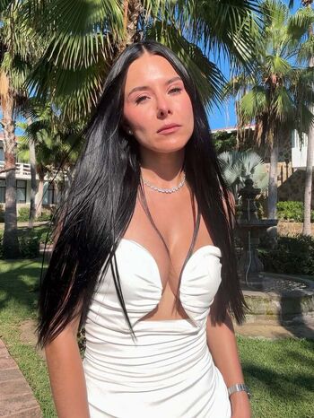 Ale Garcia Alegarcia_Of